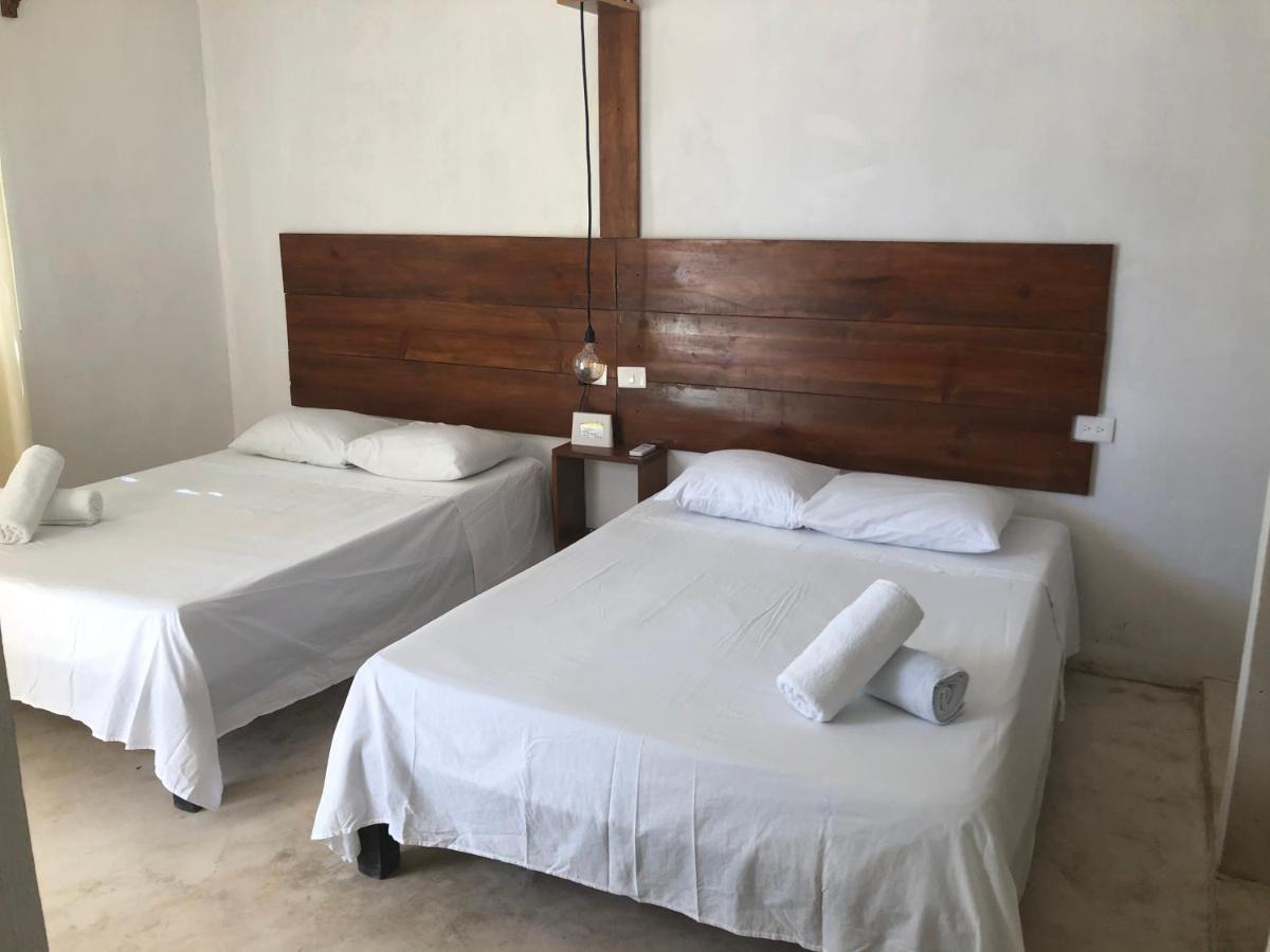 Casa Los Abuelos 홀박스아일랜드 외부 사진