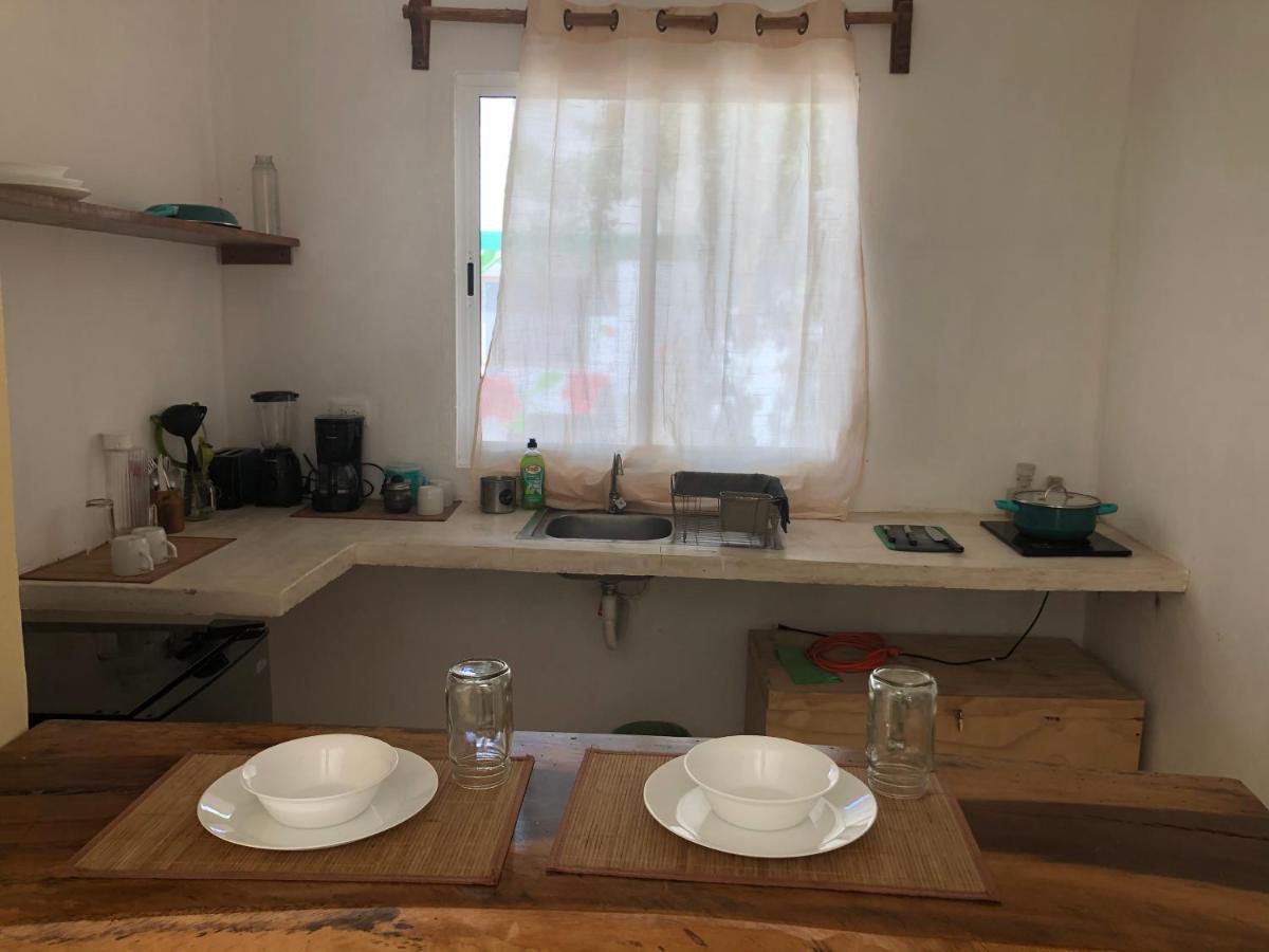 Casa Los Abuelos 홀박스아일랜드 외부 사진
