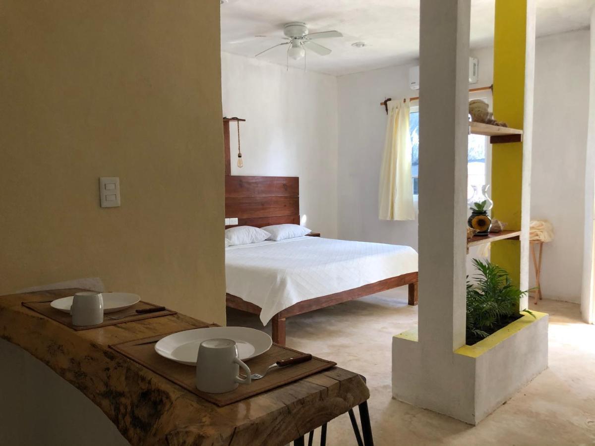 Casa Los Abuelos 홀박스아일랜드 외부 사진