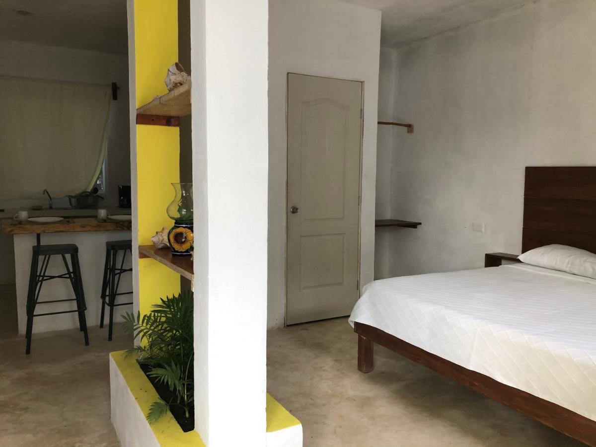 Casa Los Abuelos 홀박스아일랜드 외부 사진