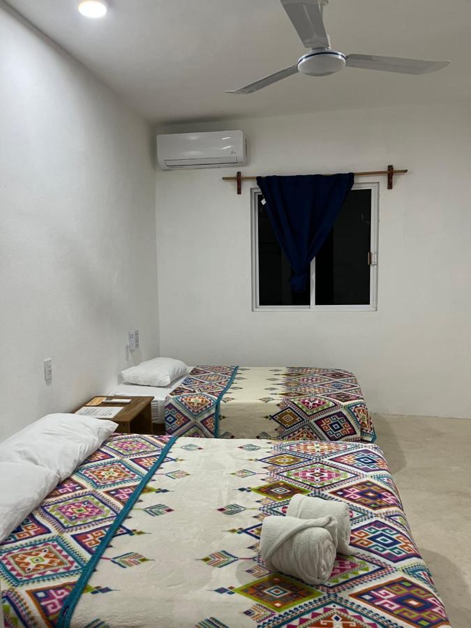 Casa Los Abuelos 홀박스아일랜드 외부 사진